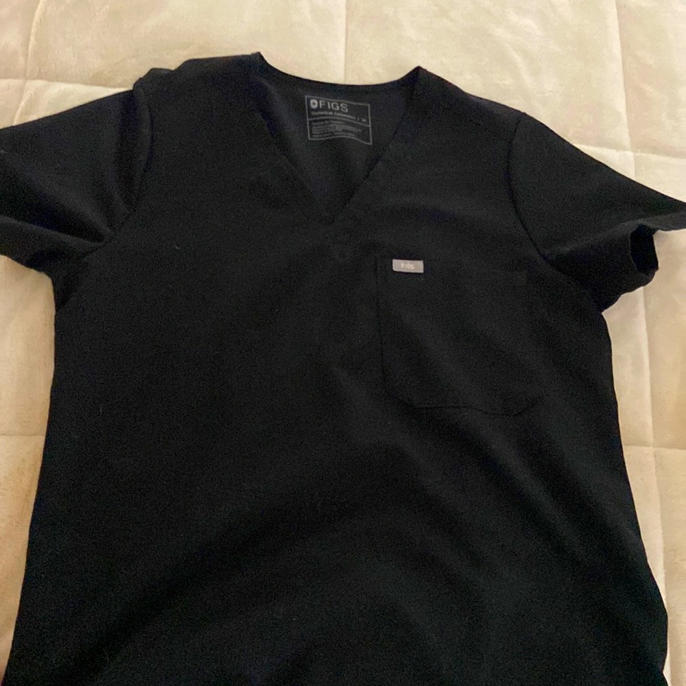 Figs women's black Catrina one pocket scrub top